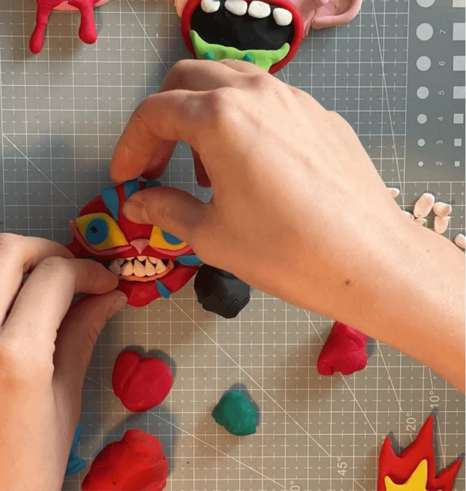 Making plasticine stickers — photo 1
